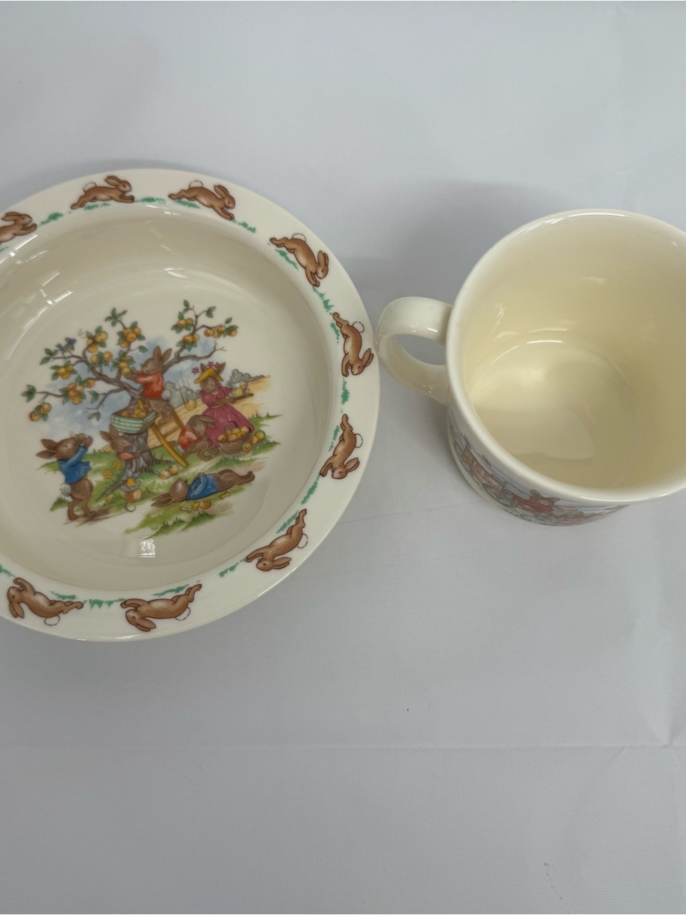 Bunnykins Royal Doulton Bone China Ltd 1936 Cup & Bowl Baby Child Dishes - Picture 3 of 6